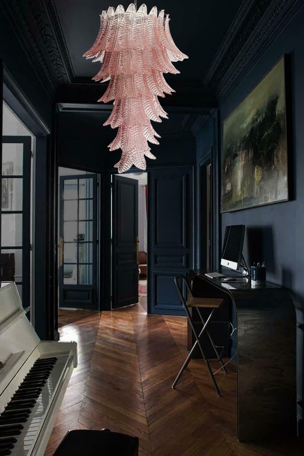 Majestic Italian Murano Felci Glass Spiral Chandeliers   83 Pink Glasses photo for sale