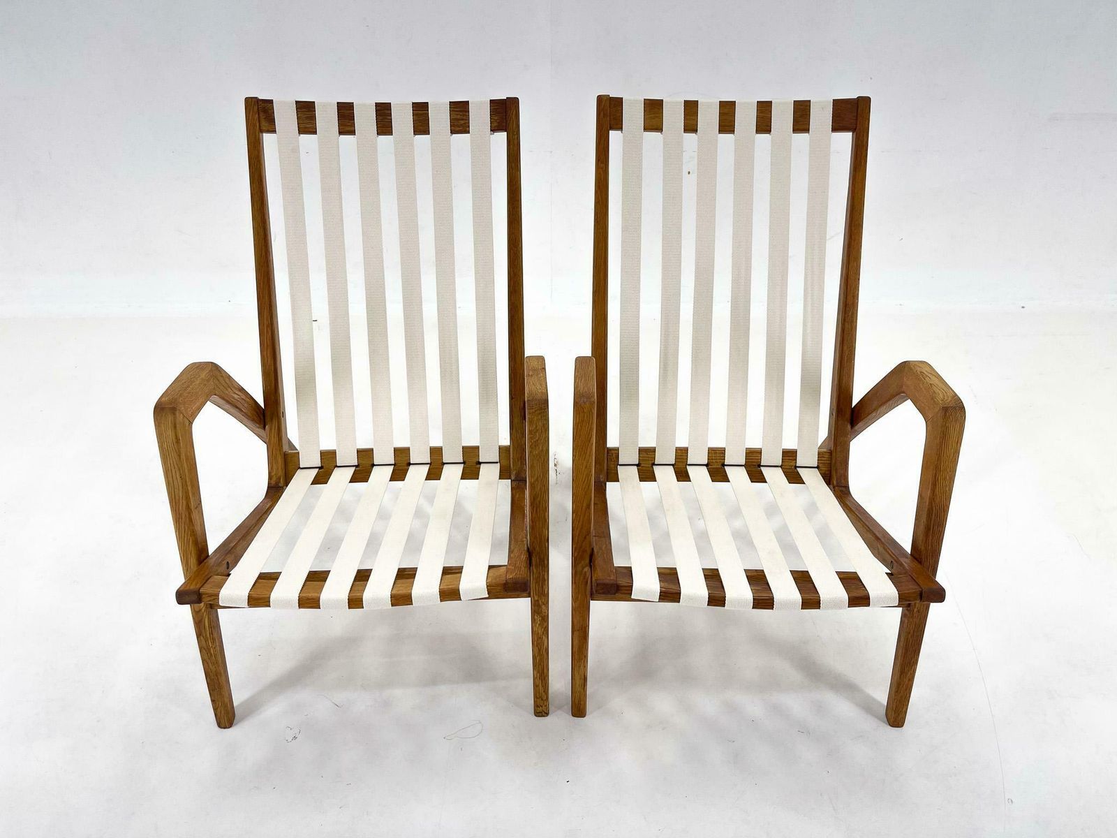 2276.0 Pair Of 1970s Jan Vaněk Oak Armchairs, Czechoslovakia photo