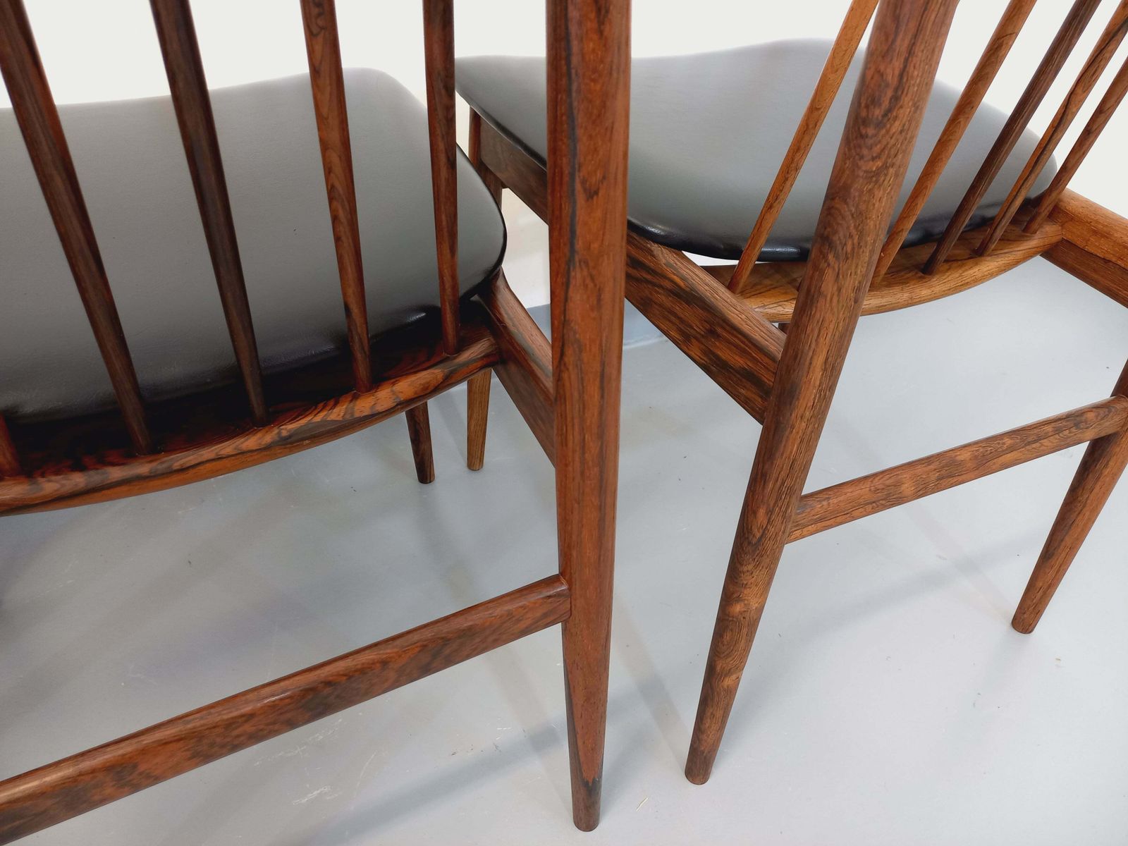 photo buy 4 Ernst Martin Dettinger Chairs In Rosewood
