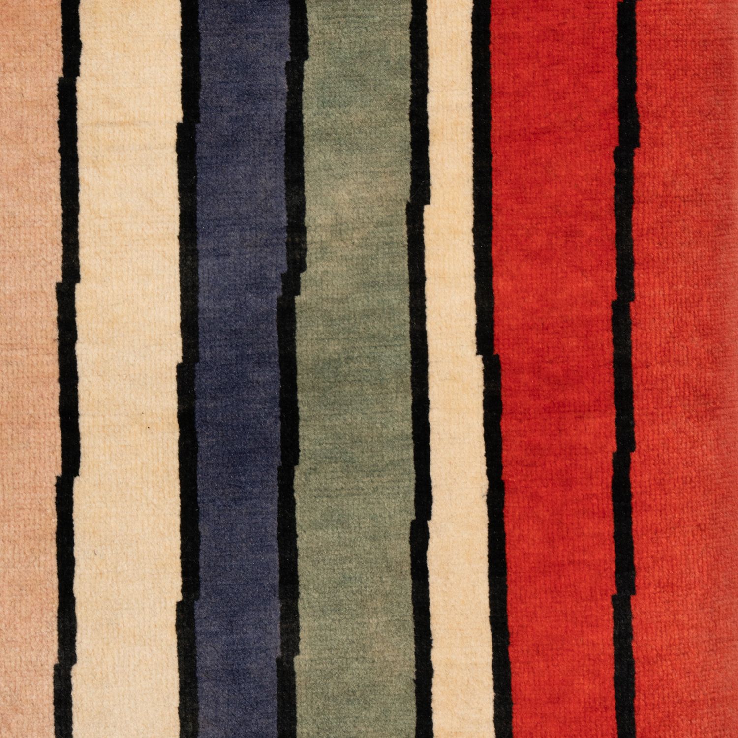 Tapestry,	Abstract	And	In Wool photo vinterior