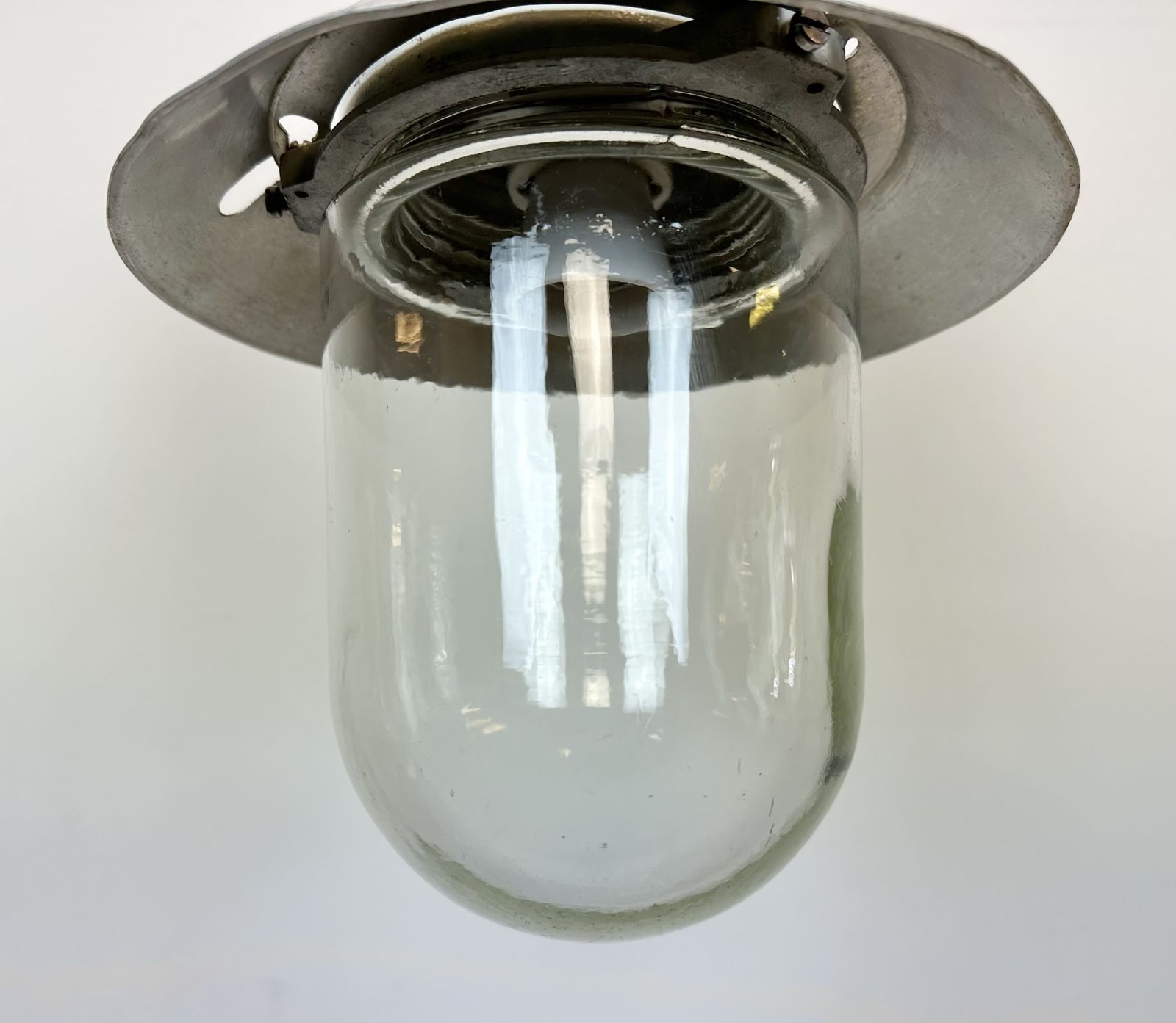 Industrial Aluminium Light With Clear Glass Cover From Elektrosvit, 1970s, 4x photo vinterior