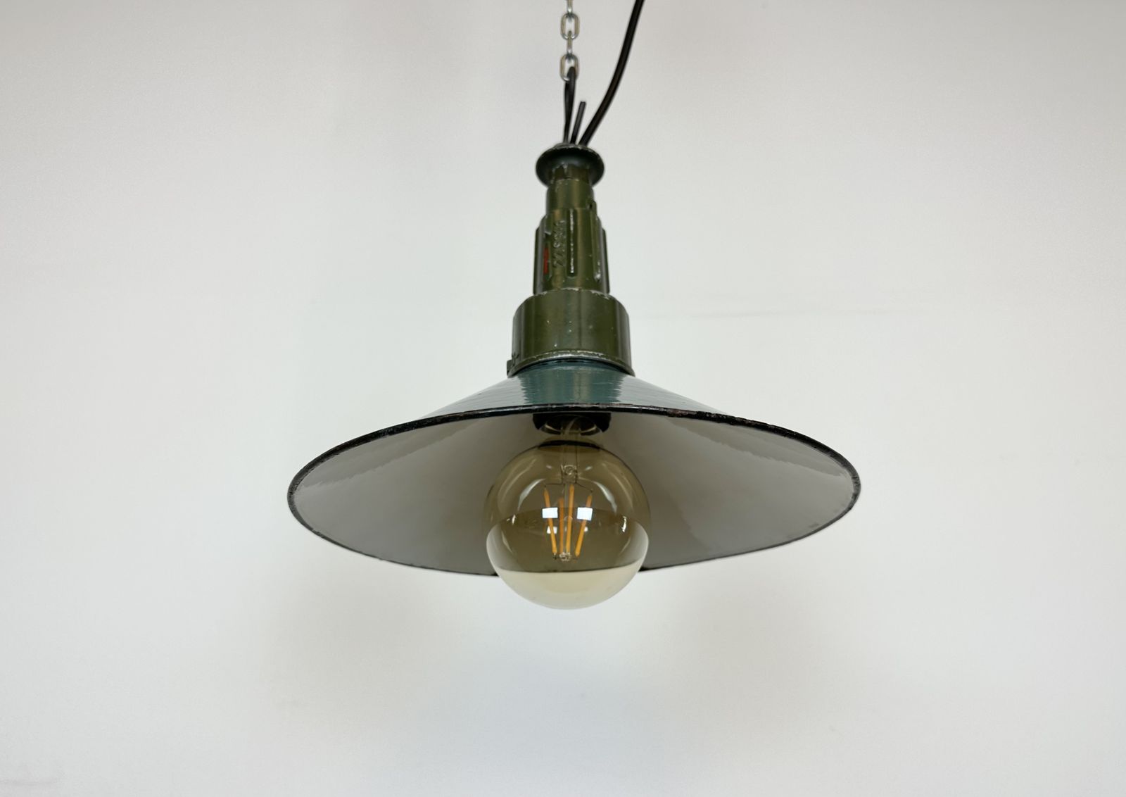 Industrial Petrol Enamel Military Pendant Lamp With Cast Aluminium Top, 1960s, 4x photo vintage