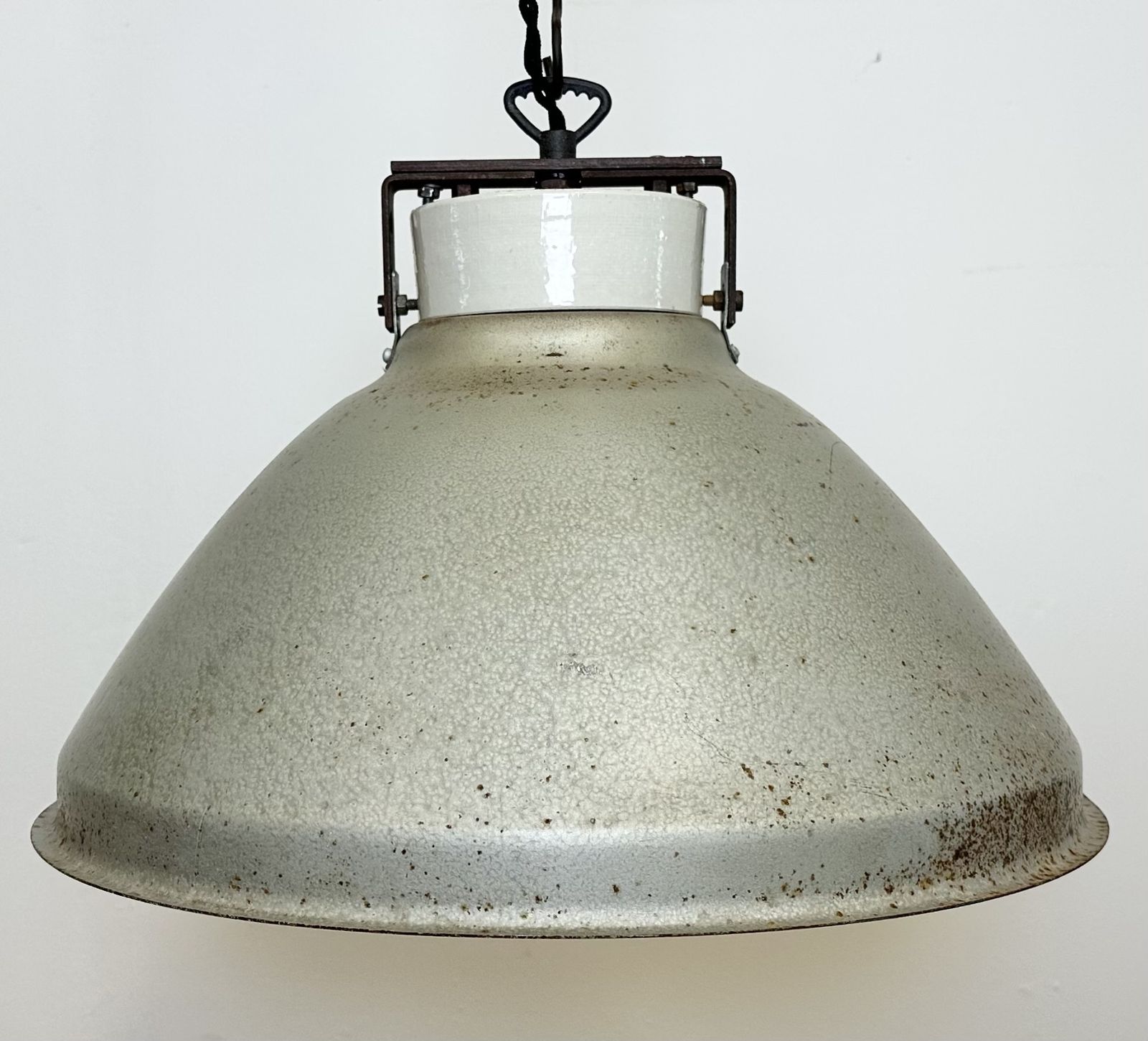Lighting Grey Metal Industrial Factory Hanging Lamp, 1960s, 28x photo