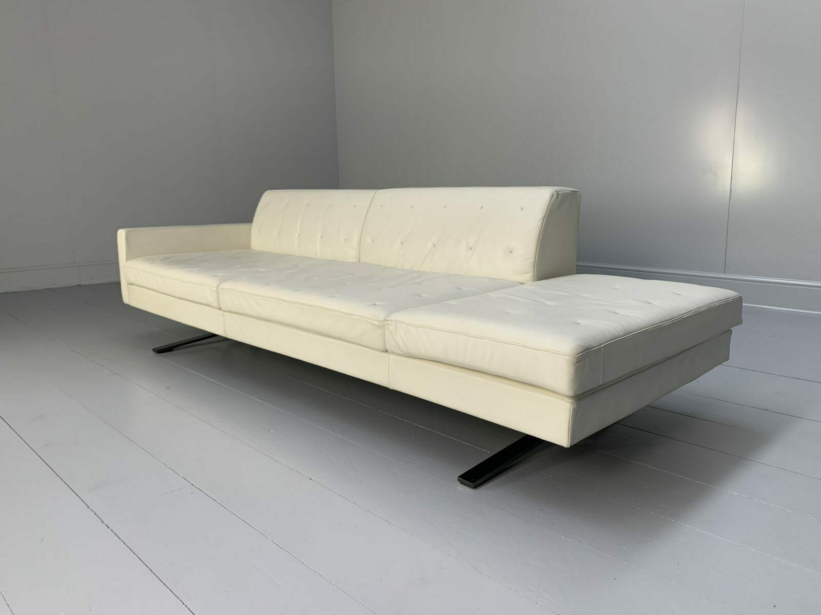 Poltrona Frau “Kennedee” 3 Seat Sofa – In Ivory “Pelle Frau” Leather