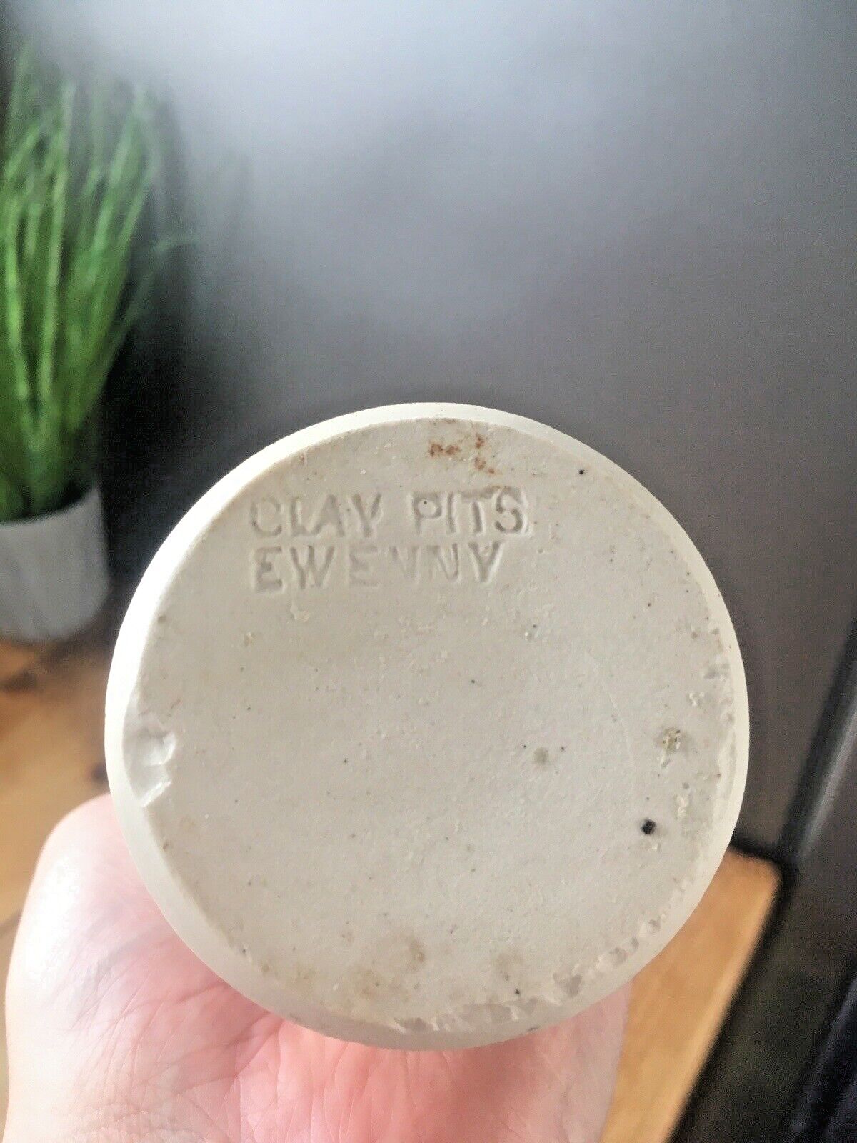 Mid Century 60's Welsh Claypits Ewenny Studio Art Pottery Vase Scandi Style 70's photo vintage