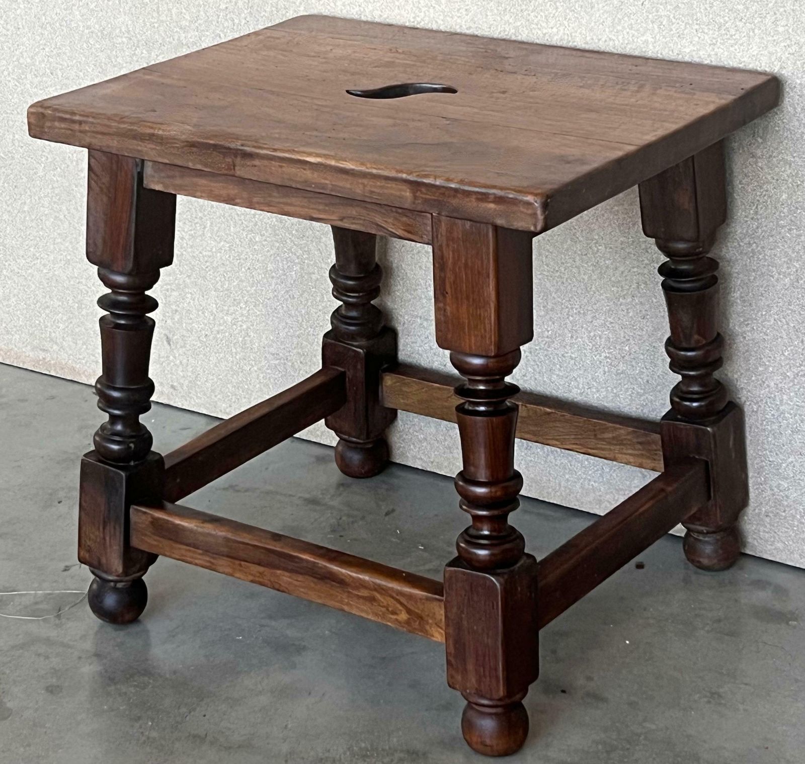 Tabouret / banc en chêne anglais, XIXe siècle photo Mobilier