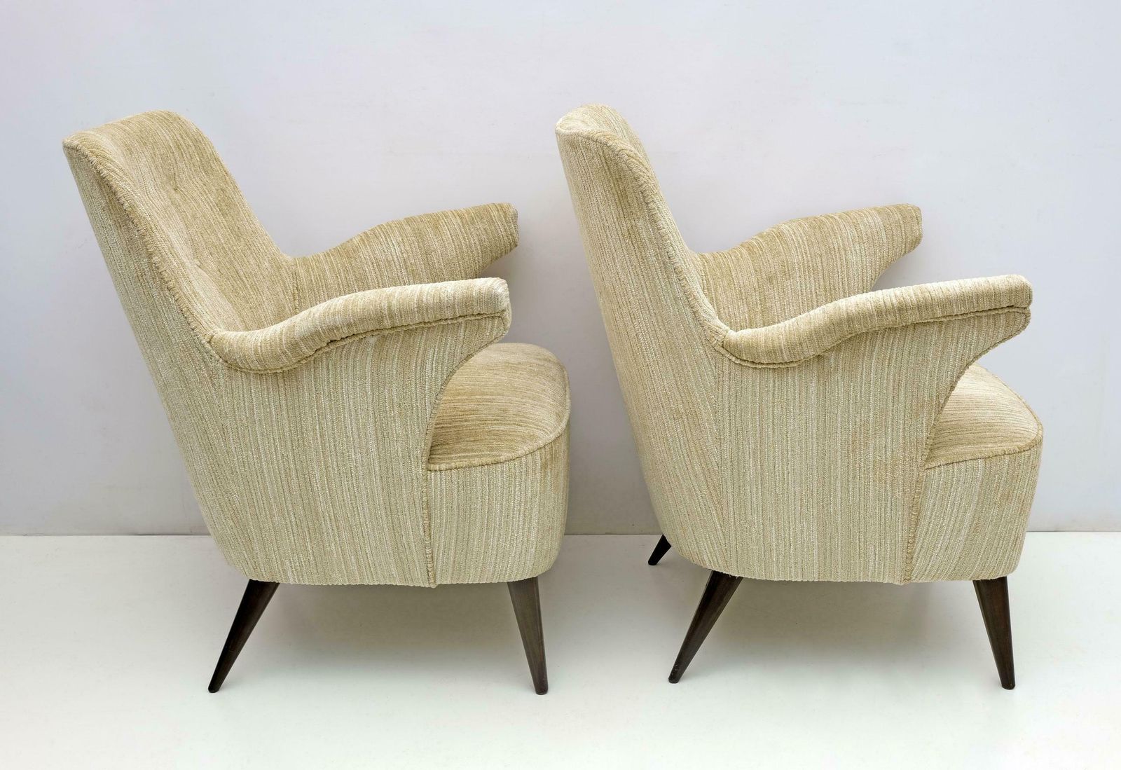 Pair Of Nino Zoncada Mid Century Modern Chenille Velvet By Cassina Armchairs 50s photo buy