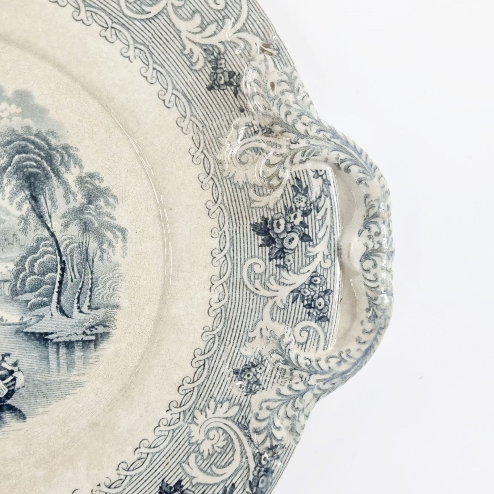 Large Victorian Decorative/Serving Plate In Rhine Pattern, United Kingdom, Late 19th Century photo 100.0