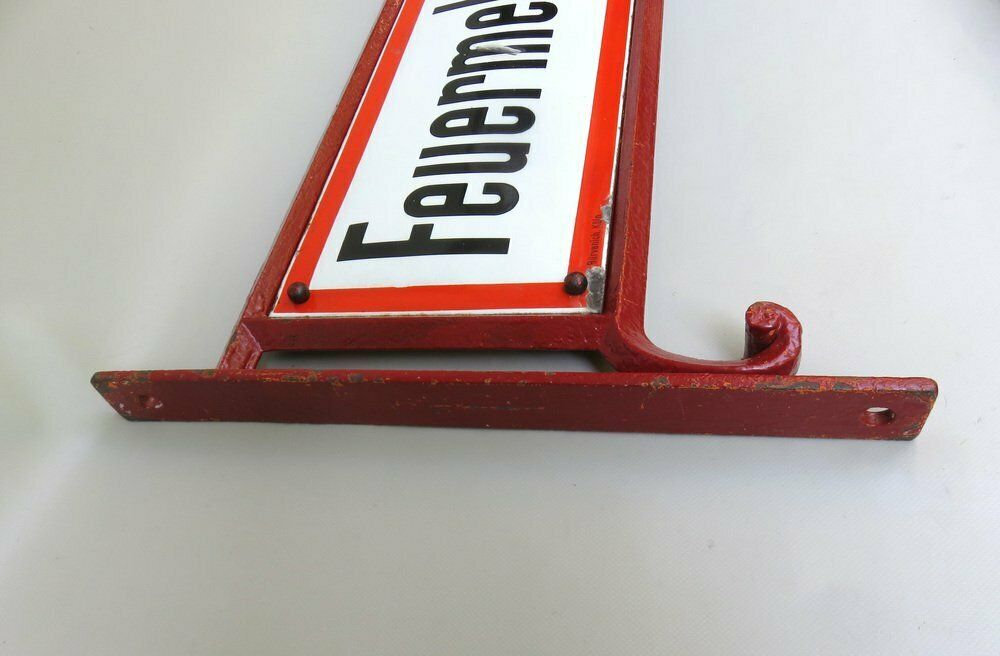 Art Nouveau Fire Alarm Sign In Enameled Cast Iron From Bürvenich, Cologne, Germany, 1890s photo vinterior