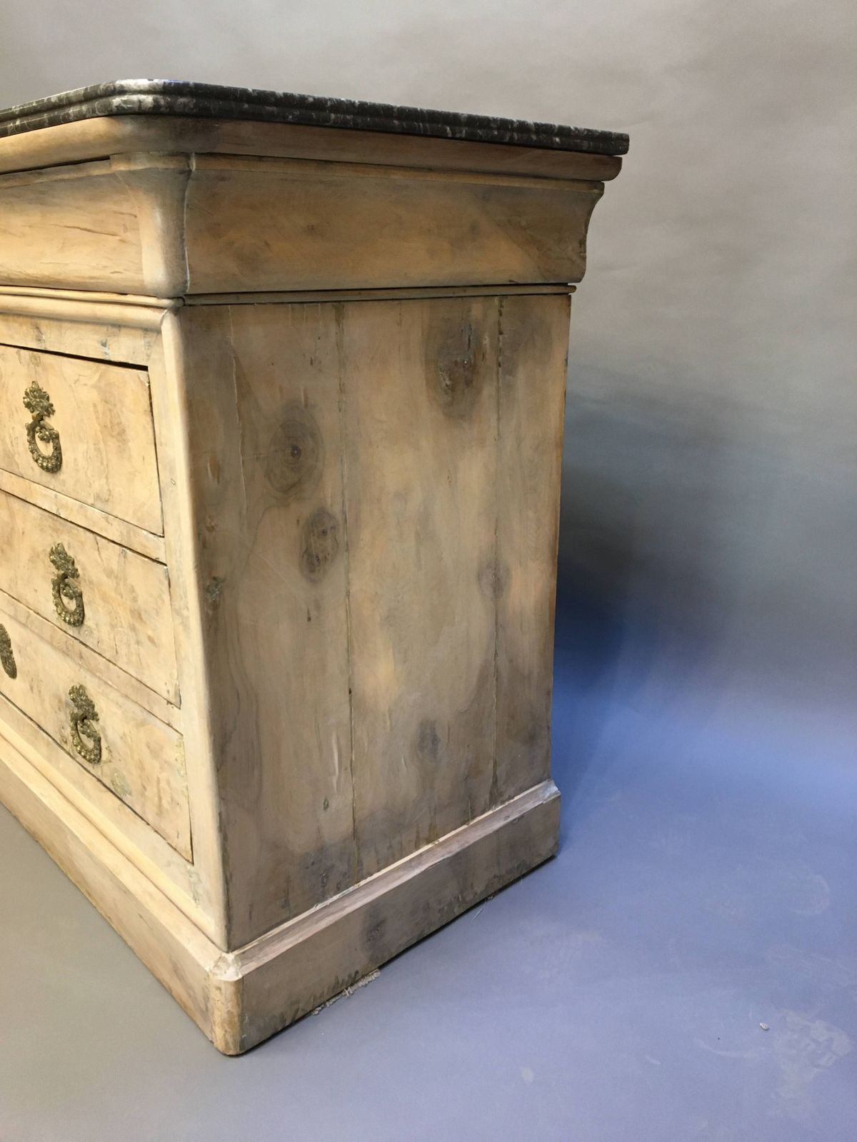 photo furniture French Commode Chest Of Drawers
