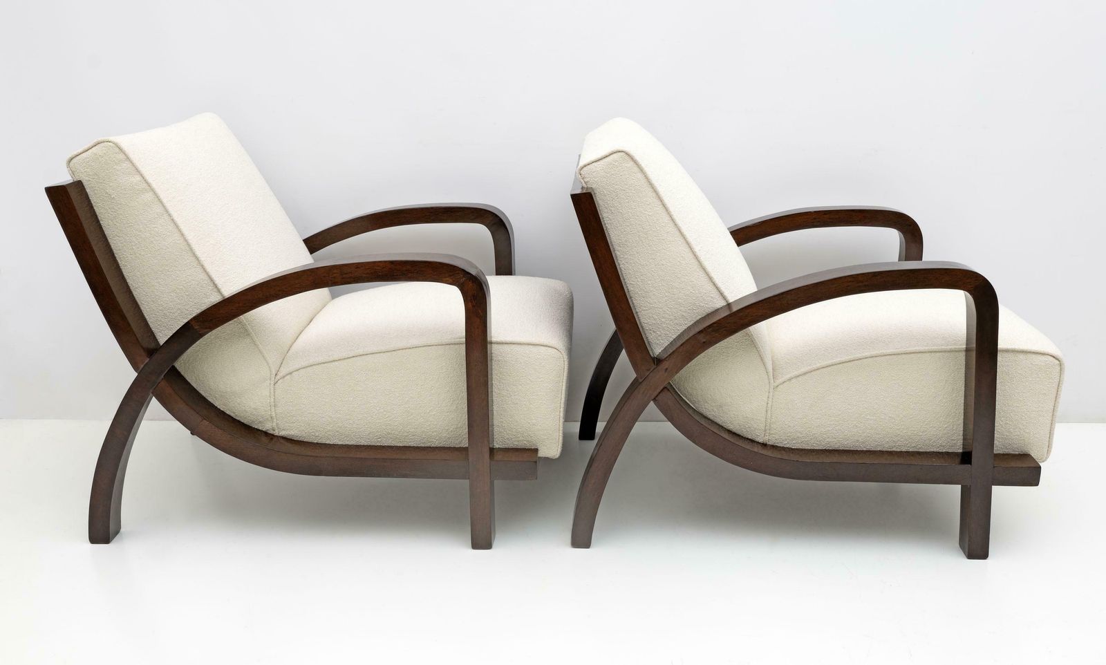 Pair Of Art Dèco Italian Bouclè And Walnut Chaise Longues, 1930s photo vinterior