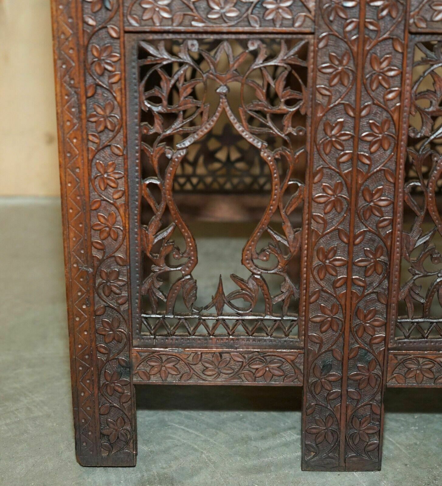 Ornately Hand Carved Anglo Indian Burmese Side Coffee Lamp Wine Folding Table photo vintage