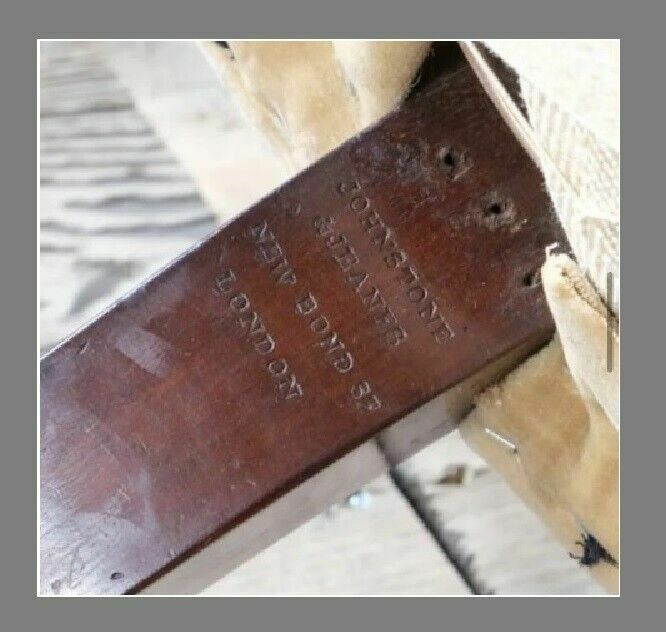 Important Pair Of Royal Stamped Johnstone & Jeanes Crown Estate Made Armchairs photo furniture