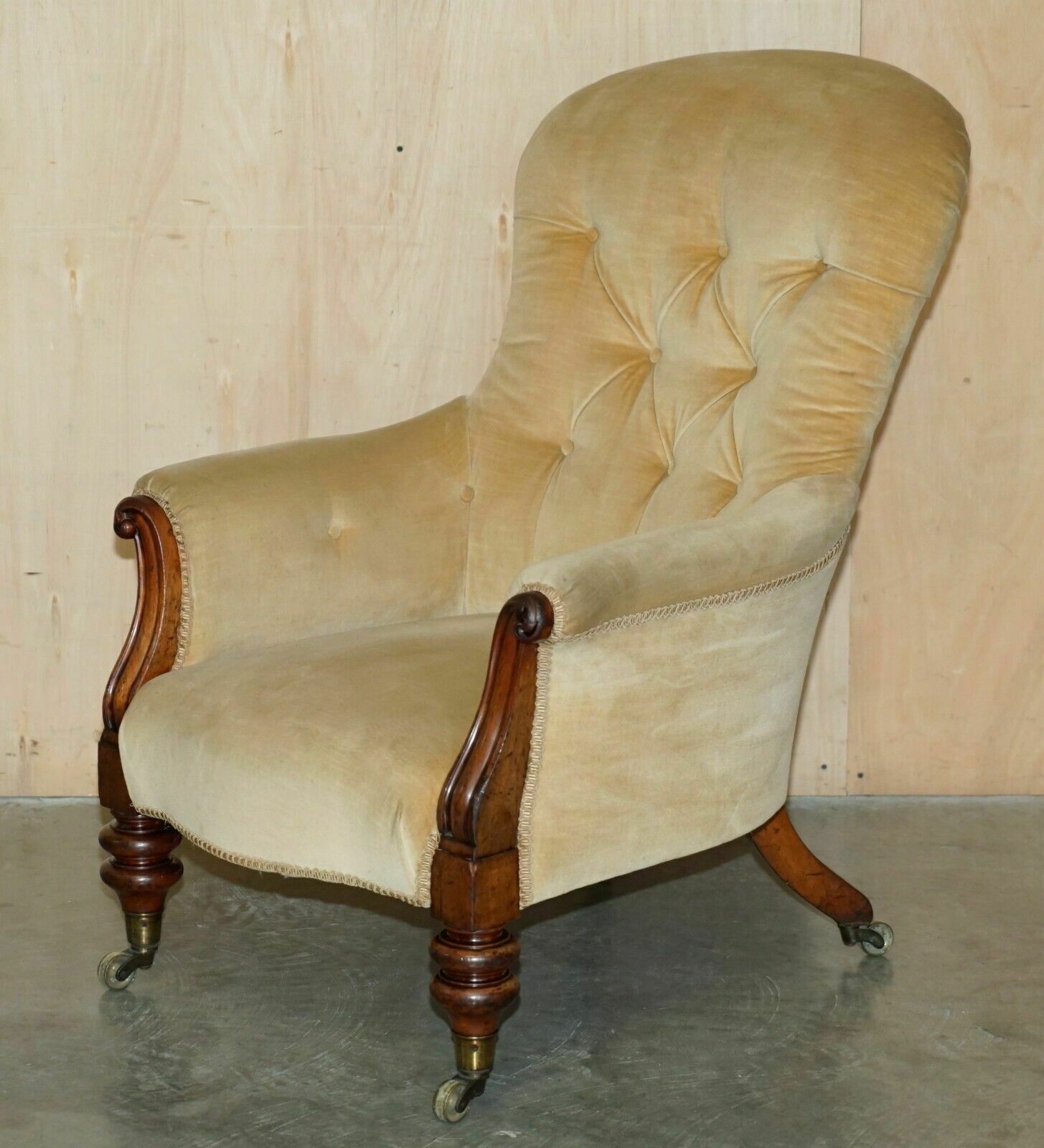 Important Pair Of Royal Stamped Johnstone & Jeanes Crown Estate Made Armchairs photo vinterior