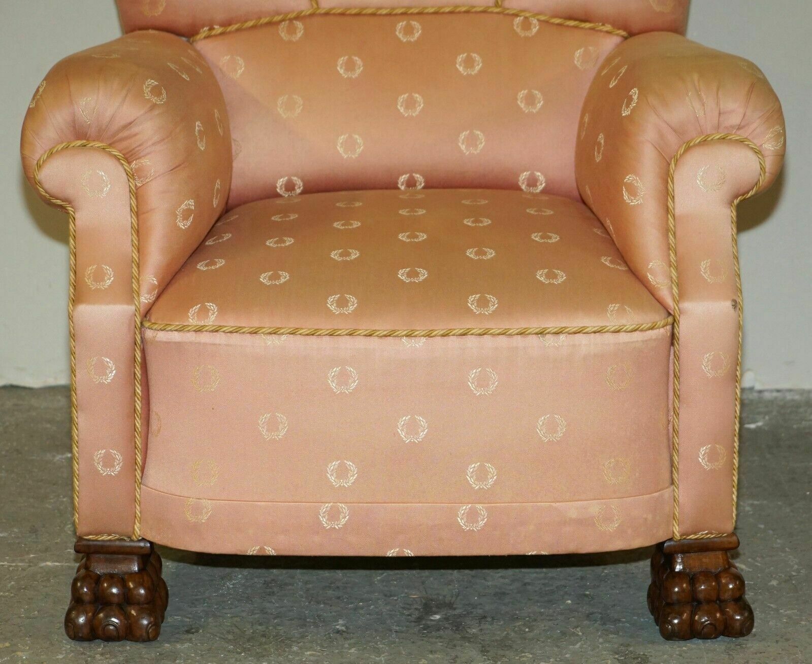 Pair Of Antique Art Deco Circa 1920 Lions Hairy Paw Carved French Club Armchairs photo vinterior