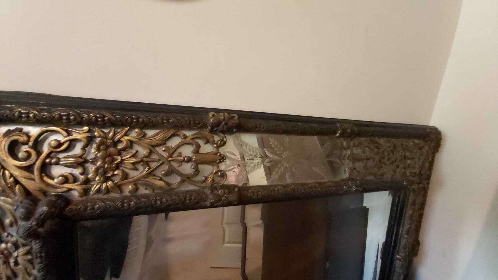 Antique Wood And Bronze Frame Very Heavy In Good Condition Needs Cleaning photo Home Decor