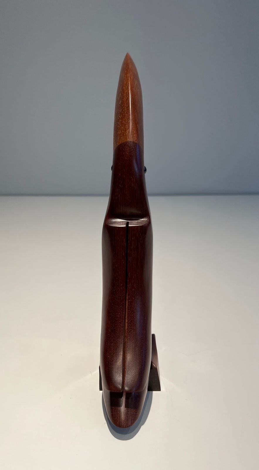 photo furniture Toucan In Exotic Wood And Glass Eyes
