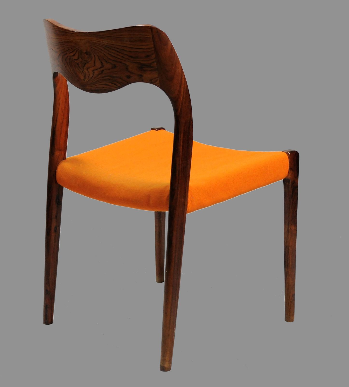 Niels Otto Møller Eight Fully Restored Dining Rosewood Chairs In Rosewood, Custom Upholstery Included photo vinterior