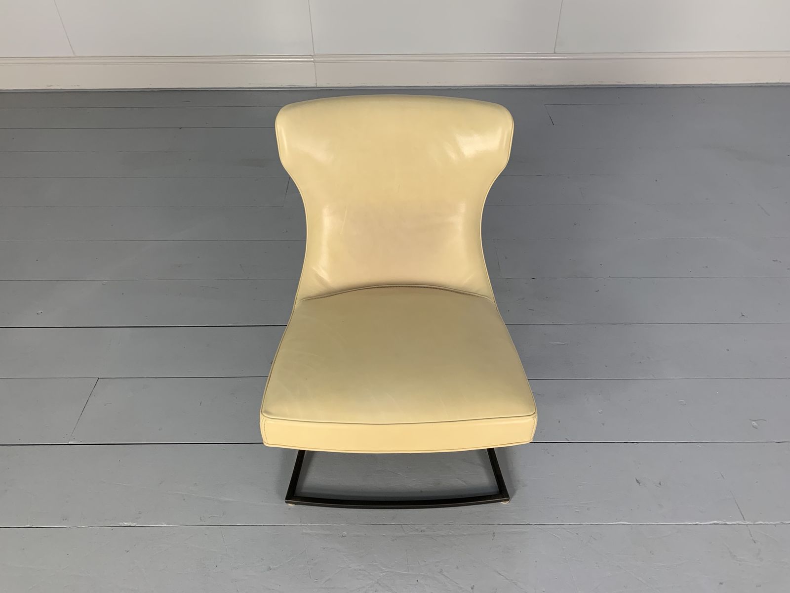 Furniture Pair Of Baxter “Paloma” Chairs – In Cream Leather photo