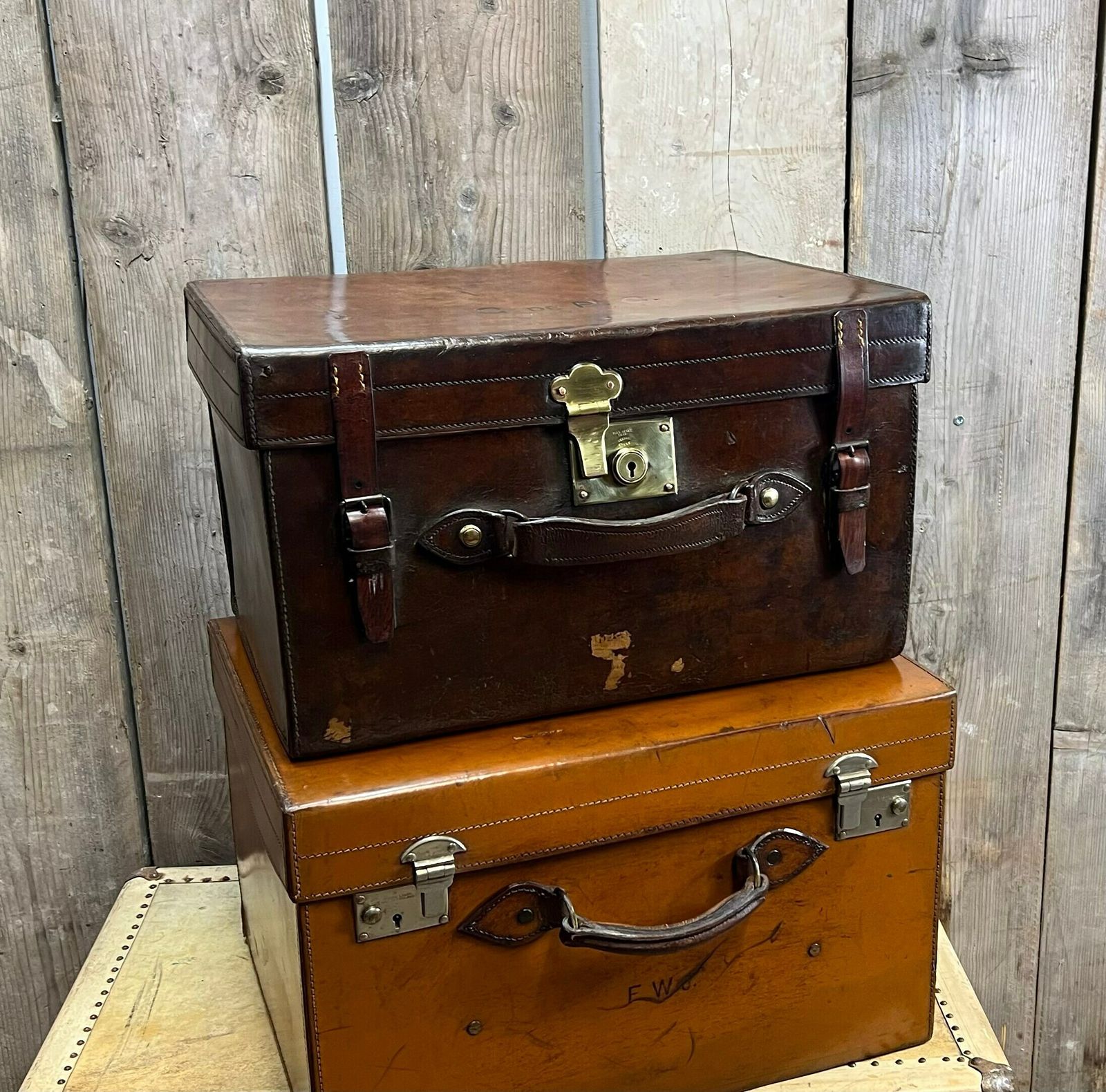 Victorian Solid Leather Hatbox Trunk By Army & Navy London photo Furniture
