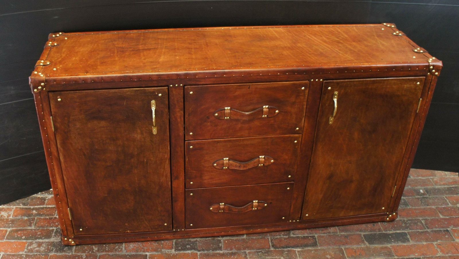 photo furniture Leather Console Table , Side Board , Entrance Furniture