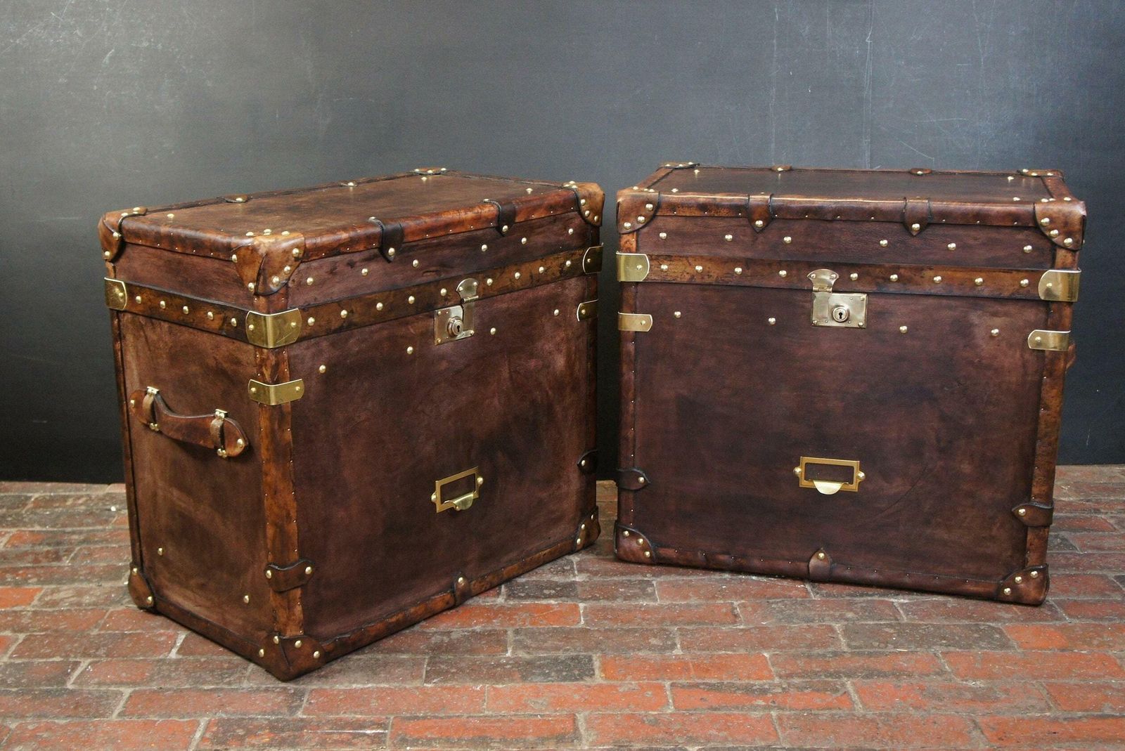 Real Leather Travel Trunks, End Table Trunks , Leather Chests , Room Decor , Home Furnishings