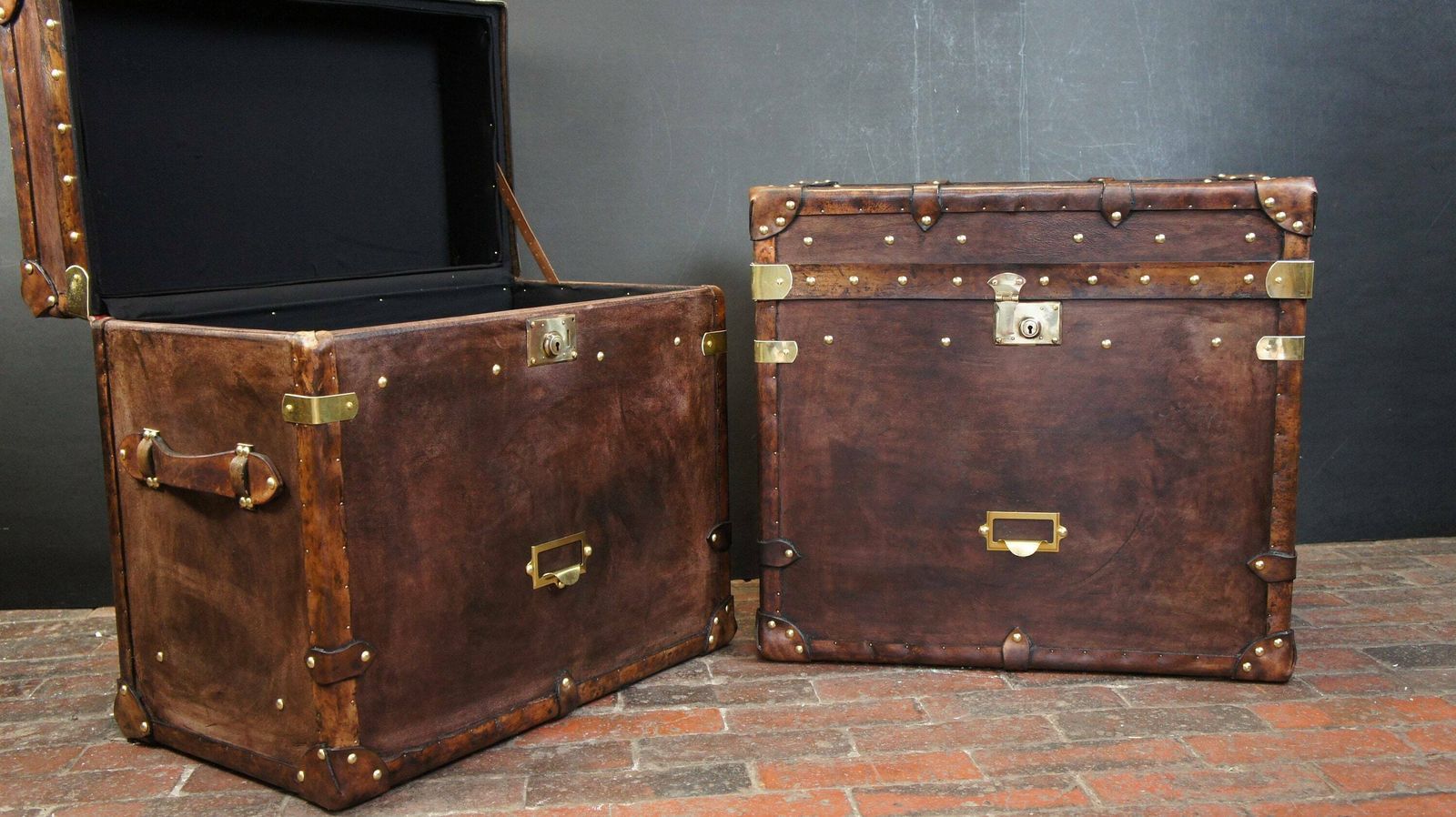 Real Leather Travel Trunks, End Table Trunks , Leather Chests , Room Decor , Home Furnishings photo vintage