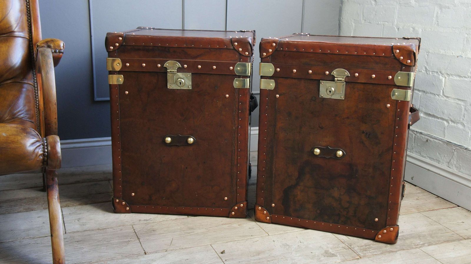 Original Antique English Leather Large Occasional Side Table Trunks
