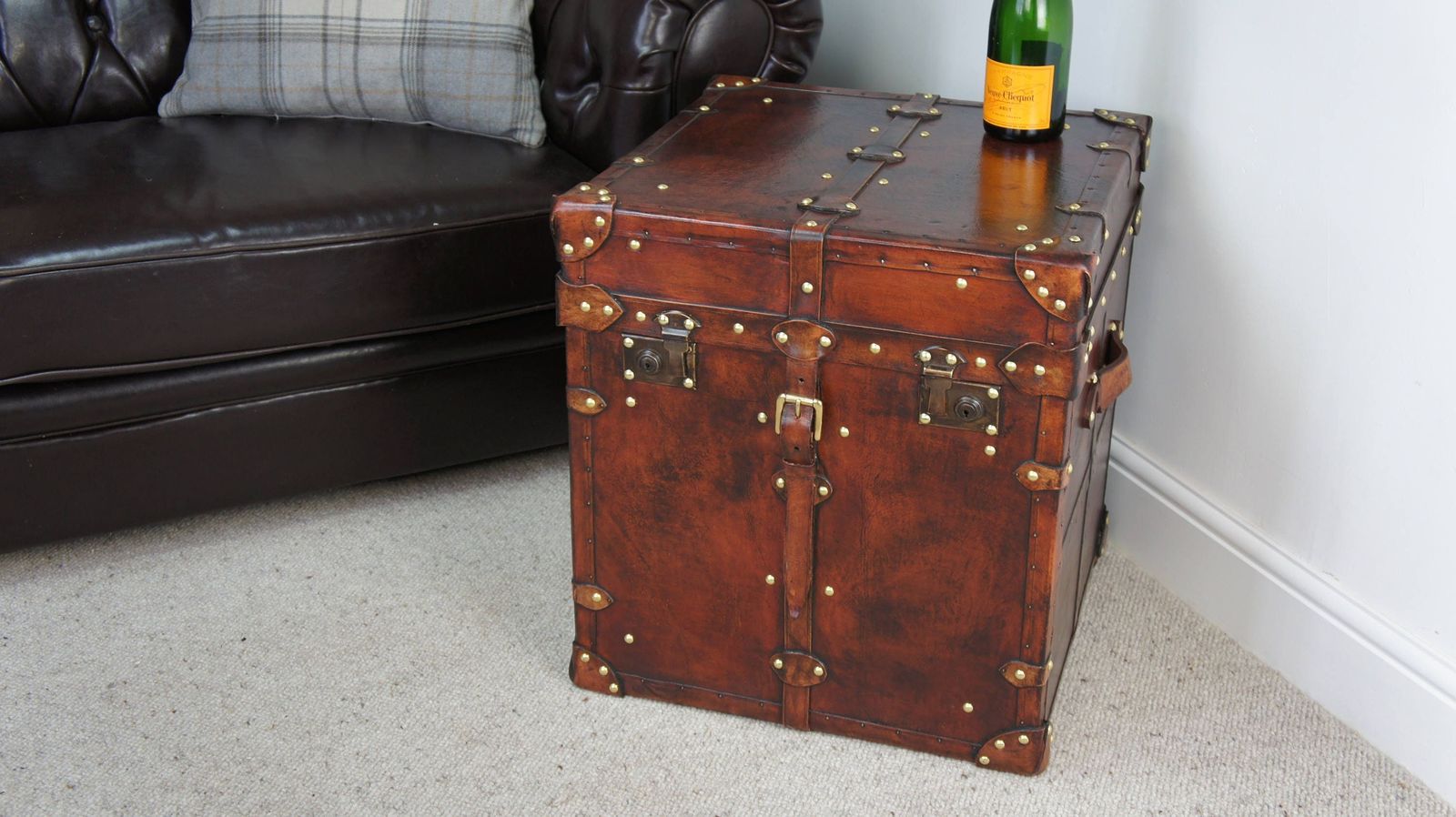 Finest English Occasional Side Table Trunk In Aged Tan Bridle Leather photo for sale