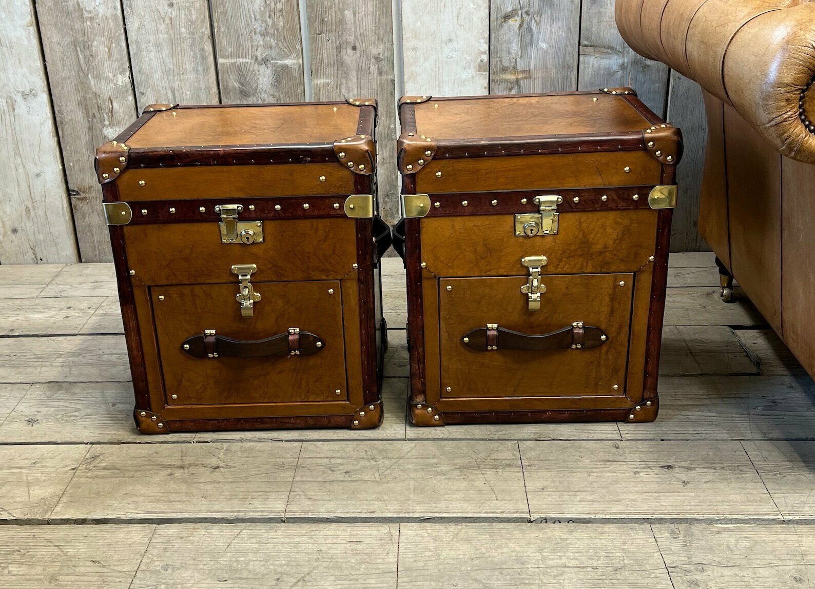 Pair Of Tan Leather Occasional Side Table Trunks Chests Home Decor Bedroom Furniture photo buy