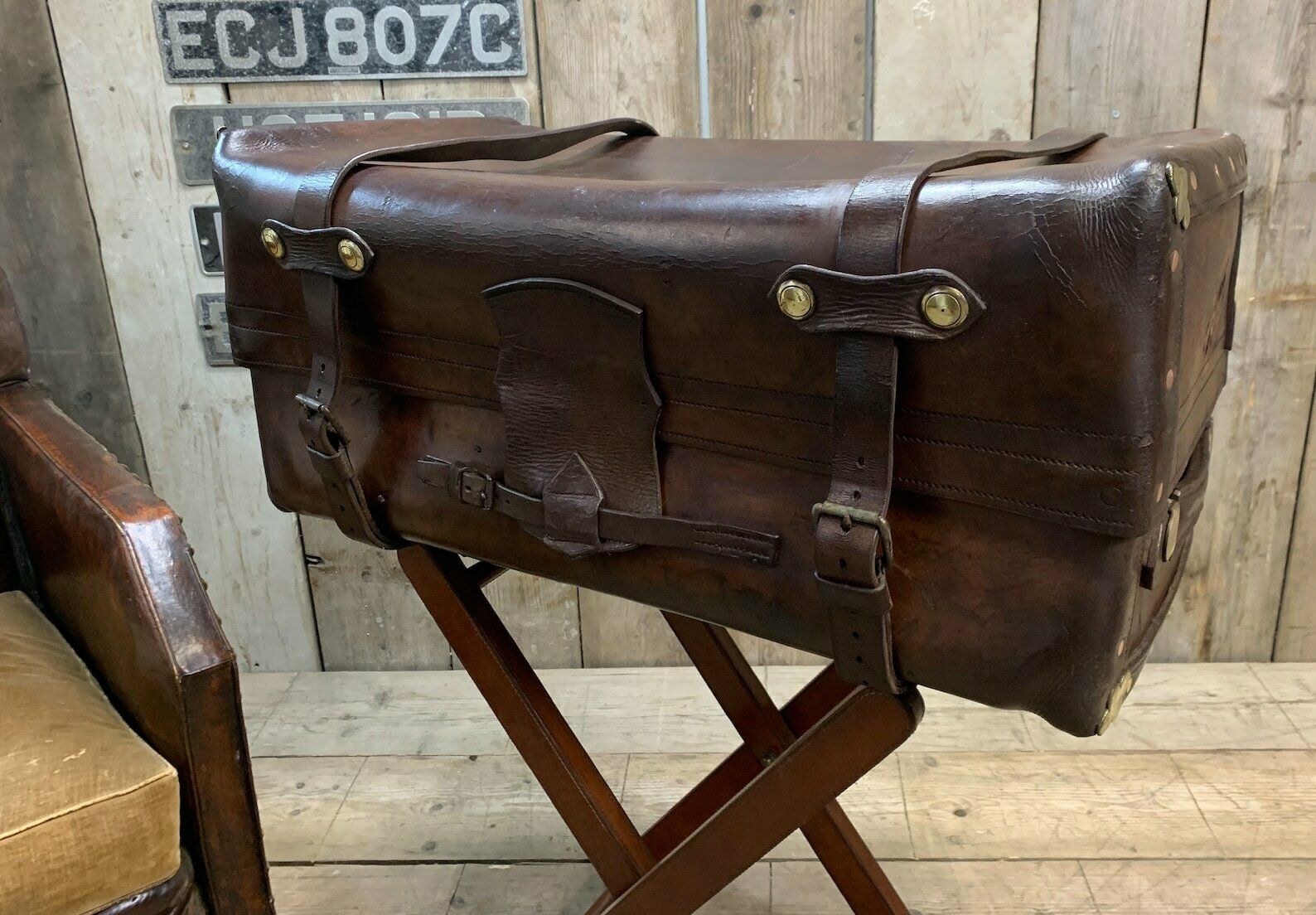 Victorian Solid Leather Antique Portmanteau Travel Trunk photo vintage