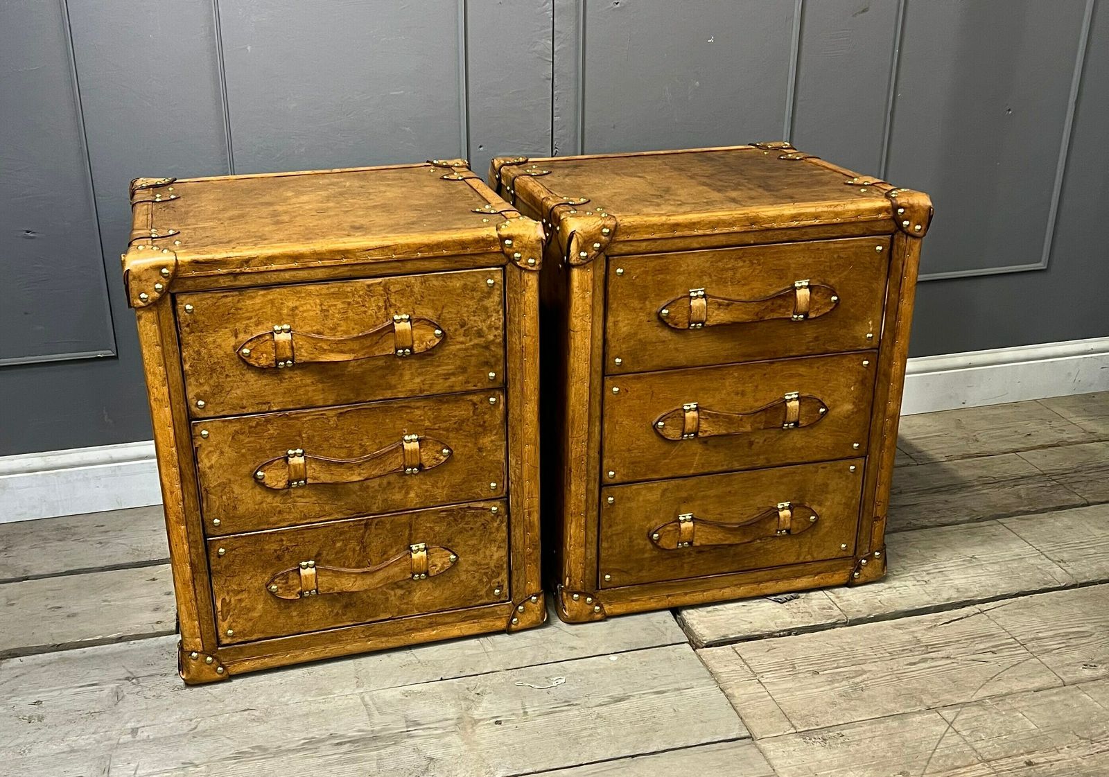Luxury Hand Made Hand Dyed English Tan Leather Occasional End Tables Bedroom Furniture Draws Chests Home Decor photo 2184.0