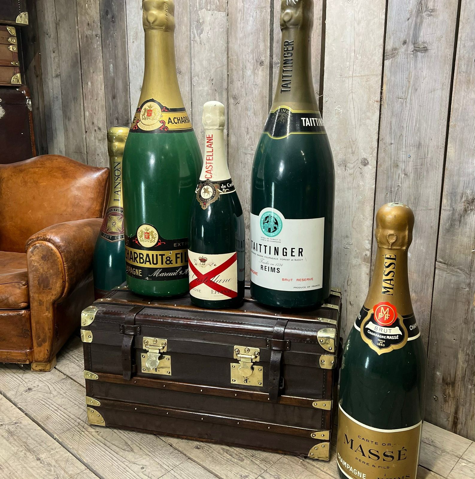 Champagne Bottles Huge Fibre Glass Brewery Display Bottles Extra Large Advertising Pub Ware photo vinterior