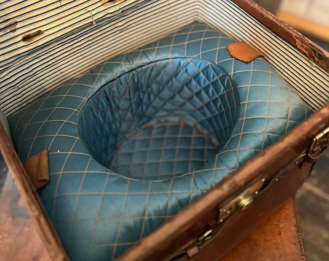 photo for sale Victorian Hatbox Trunk By John Pound London Antique Travel Case Solid Leather