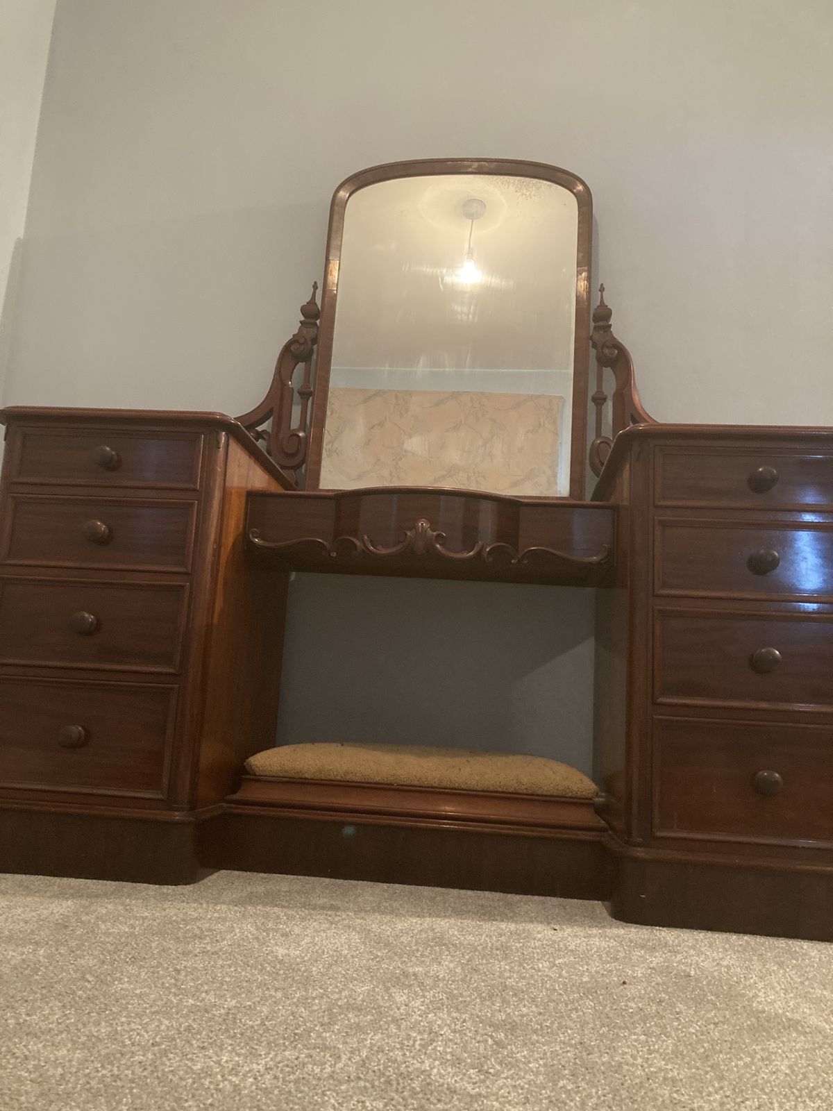 Large Victorian Mahogany Duchess Dressing Table photo Furniture