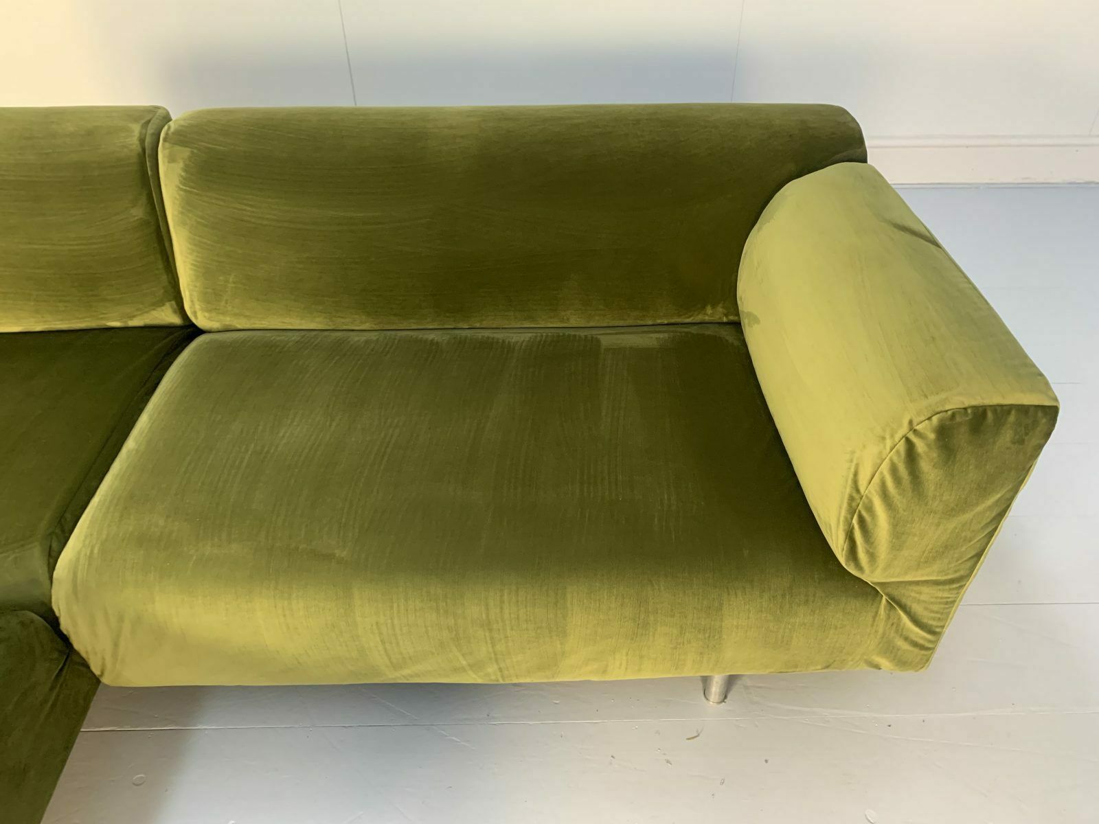Cassina “250 Met” L Shape Sofa  In Green Velvet photo buy