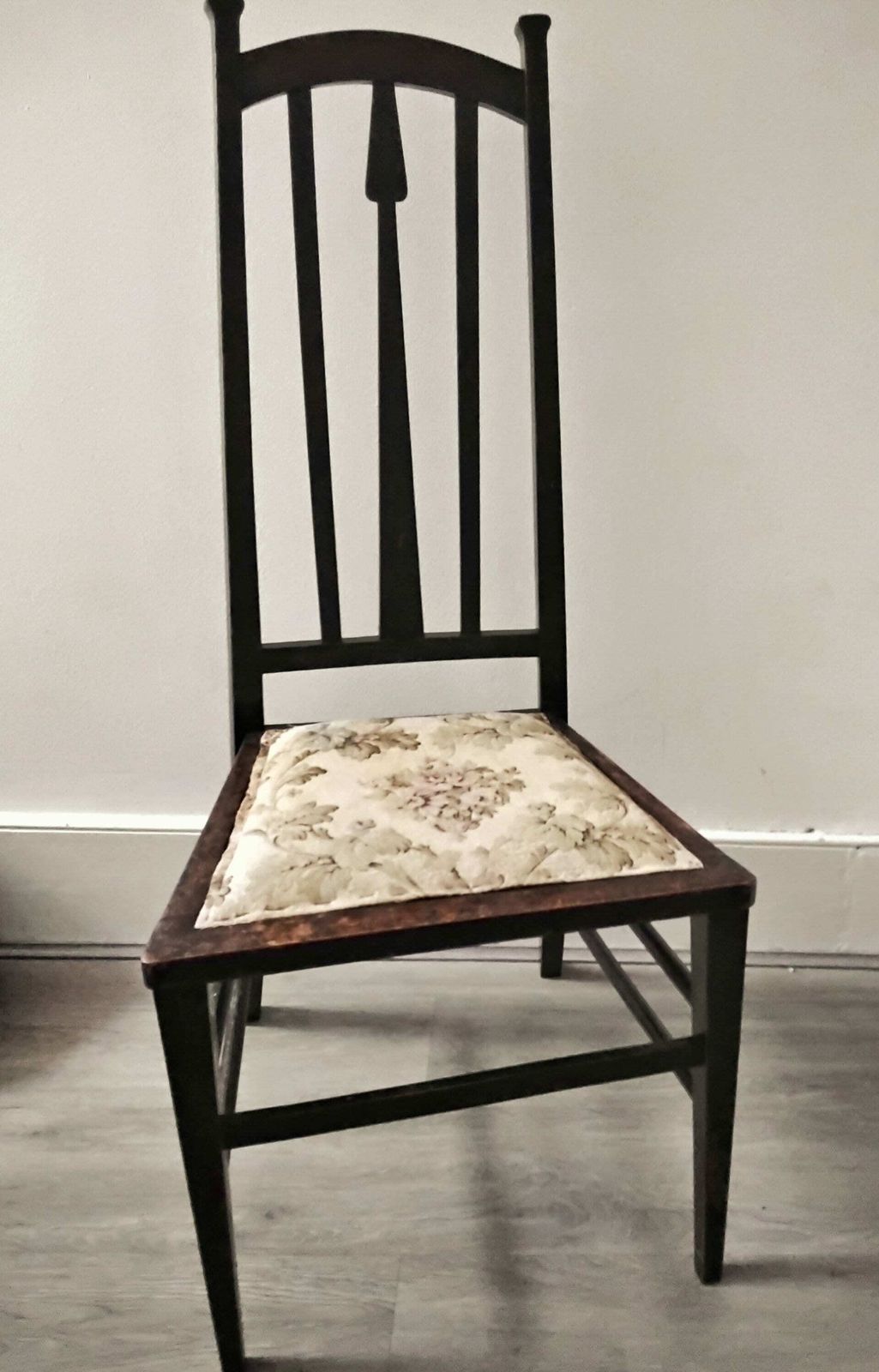 Vintage Victorian Mahogany Wooden Chair, Bedroom Chairm Hall Chair, Occasional Chair F35