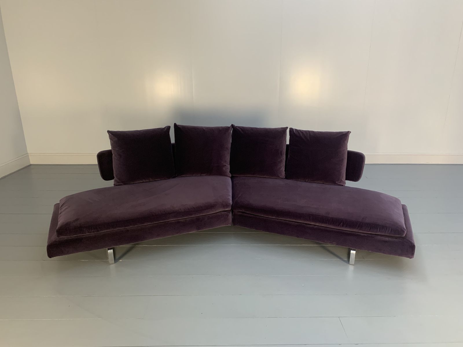 B&B Italia “Arne A252c 1” 4 Seat Curved Sofa – In Purple Velvet photo furniture