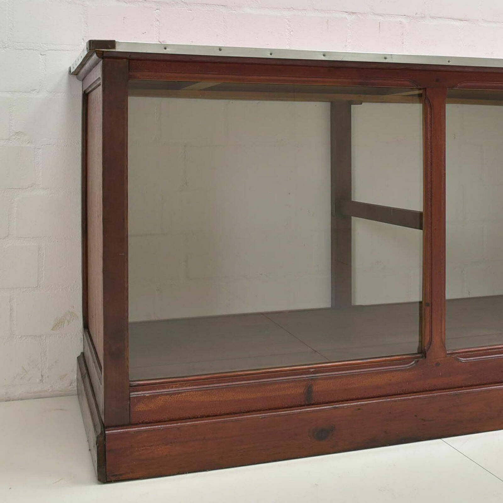 Vintage! Shop Display Case Restored Shop Counter Sales Counter Around 1940 Antique Display Case photo 918.0