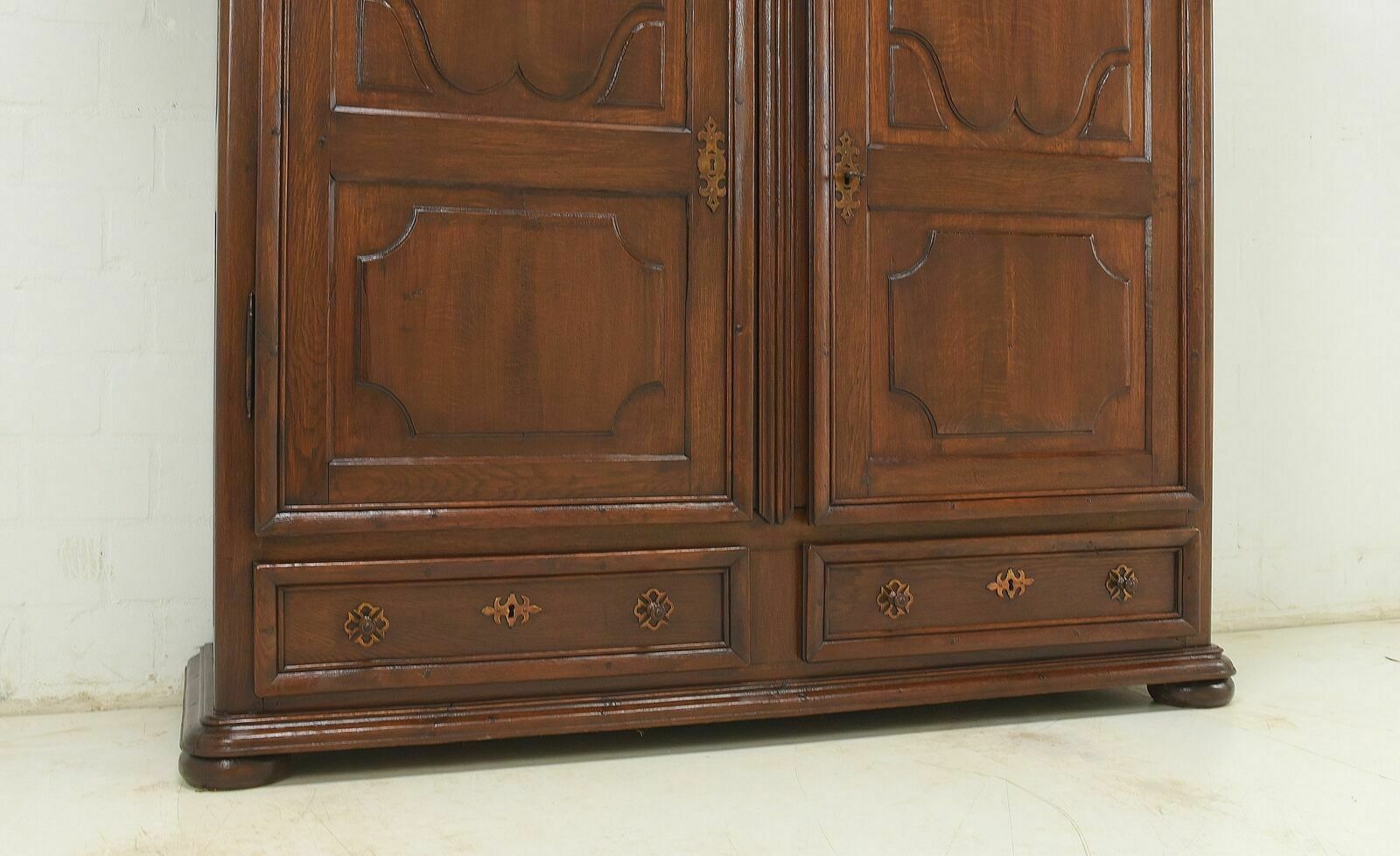 photo furniture Antique! Oak Cabinet Restored Biedermeier Around 1820 Hall Cabinet Vertiko