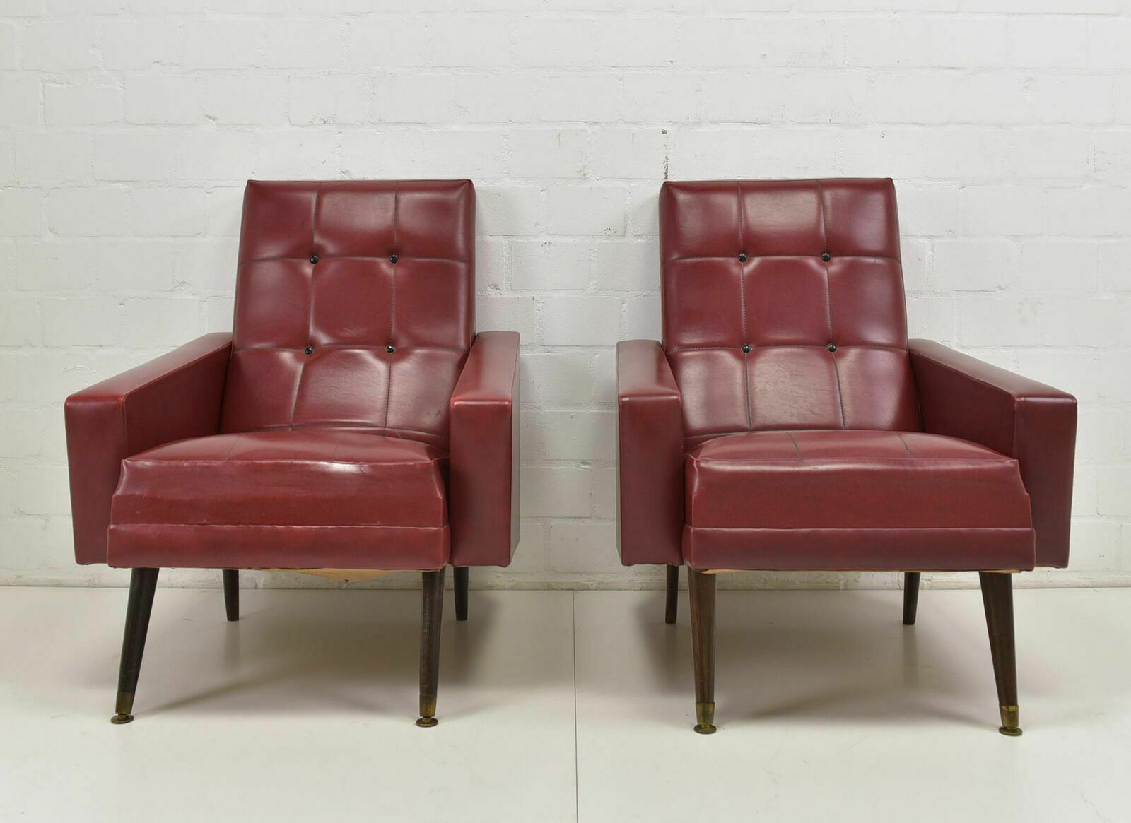 Pair Of Armchairs 2x Lounge Chair Vintage 50s 60s Red Skai Rockabilly Club Chairs photo furniture