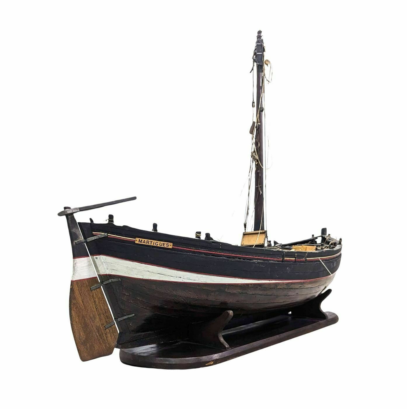 Model Of A Marseille Barque Called "Pointu" For Sailing Fishing photo 1300.0
