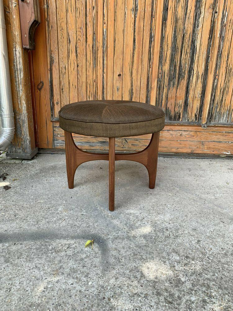 Mid Century Danish Ottoman In Teak By Kofod Larsen For G Plan, 1960s