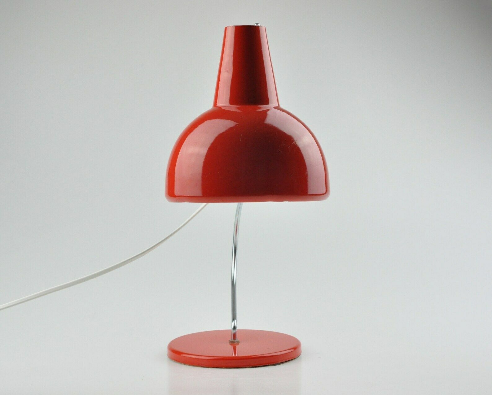 Mid Century Lamp, Tafellamp, Rode Lamp, Mid Century Verlichting, Bureaulamp, Josef Hurka Lamp, Vintage Lamp, Tafellamp, Hurka Lidokov photo for sale