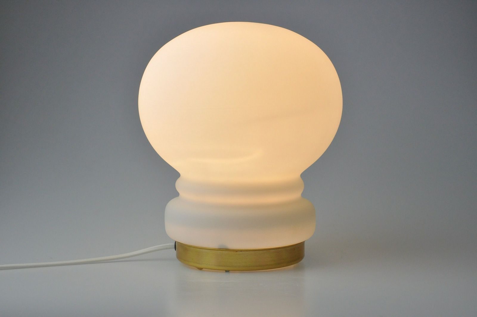 Glazen Lamp, Bureaulamp, Mid Century Lamp, Tafellamp, Bedlampje, Mid Century Verlichting, Moderne Lamp, Vintage Lamp, Vintage Verlichting photo buy