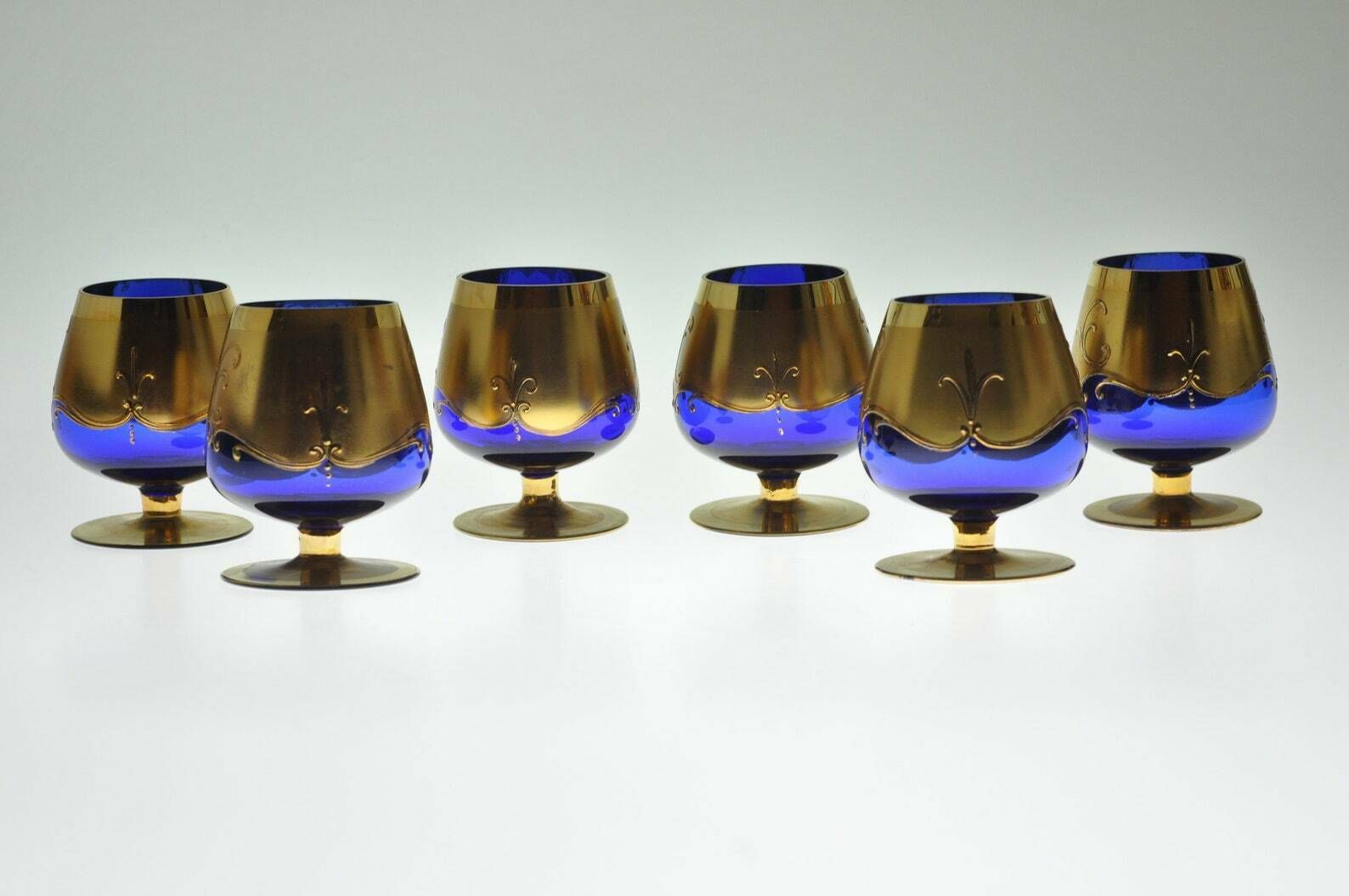 6 Vintage Boheemse Tsjechische Kelken, Handgemaakt Glas, Vintage Kelken, Kelkglazen, Whiskyglazen, Geëmailleerd Glas, Verguld Glas photo vinterior