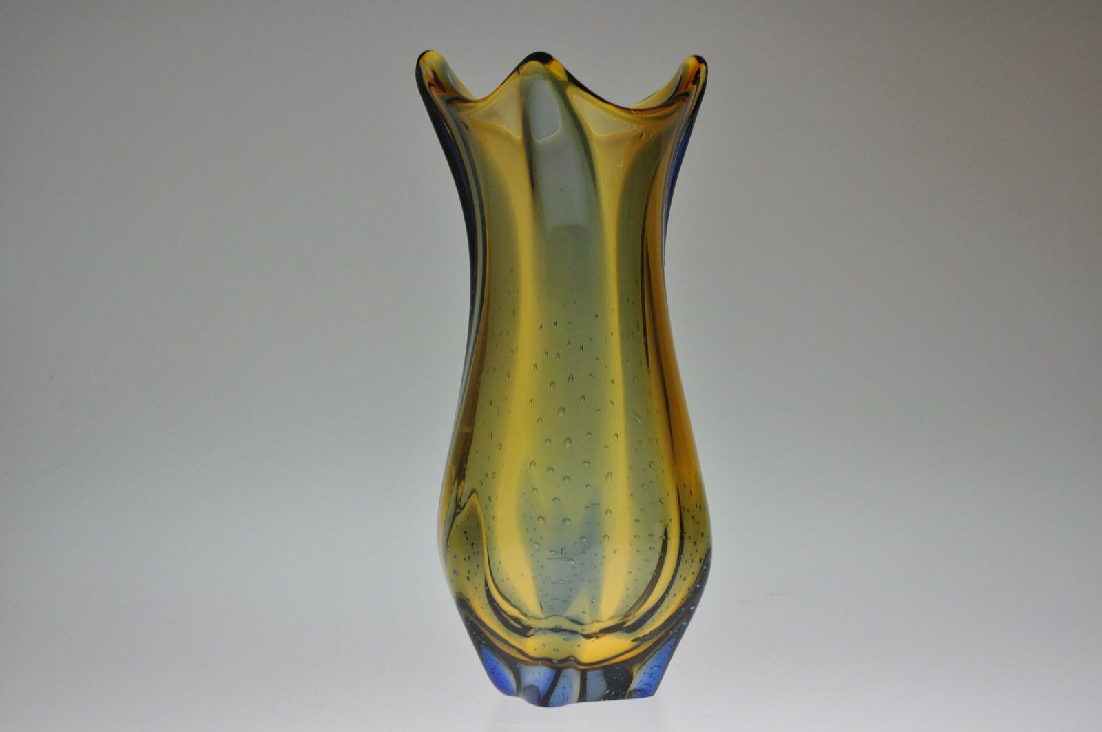 Hana Machovska Mstisov Pizzicato, Glass Vase, Mid Century Glass, Art Glass, Czech Glass Vase, Hand Made Glass, Czech Glass, Mid Century Vase photo for sale
