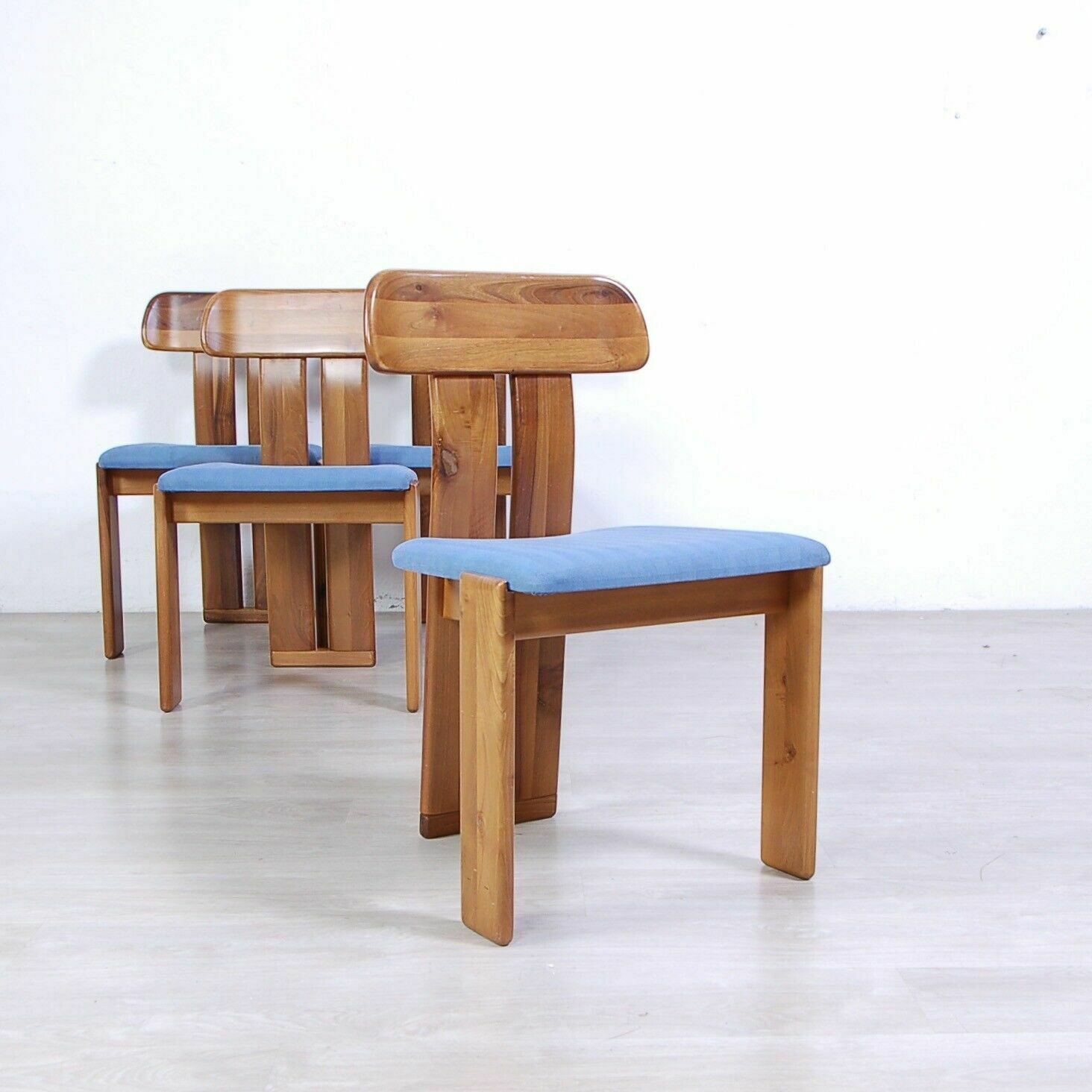 Set Of 4 Walnut Chairs, Marengo Series, Designed By Tarcisio Colzani For Mobilgirgi, 1970s photo vintage