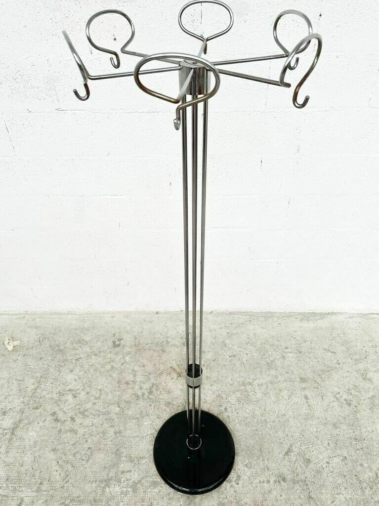 Chrome Coat Hanger By Isao Hosoe For Valenti Luce, 1970s photo Furniture