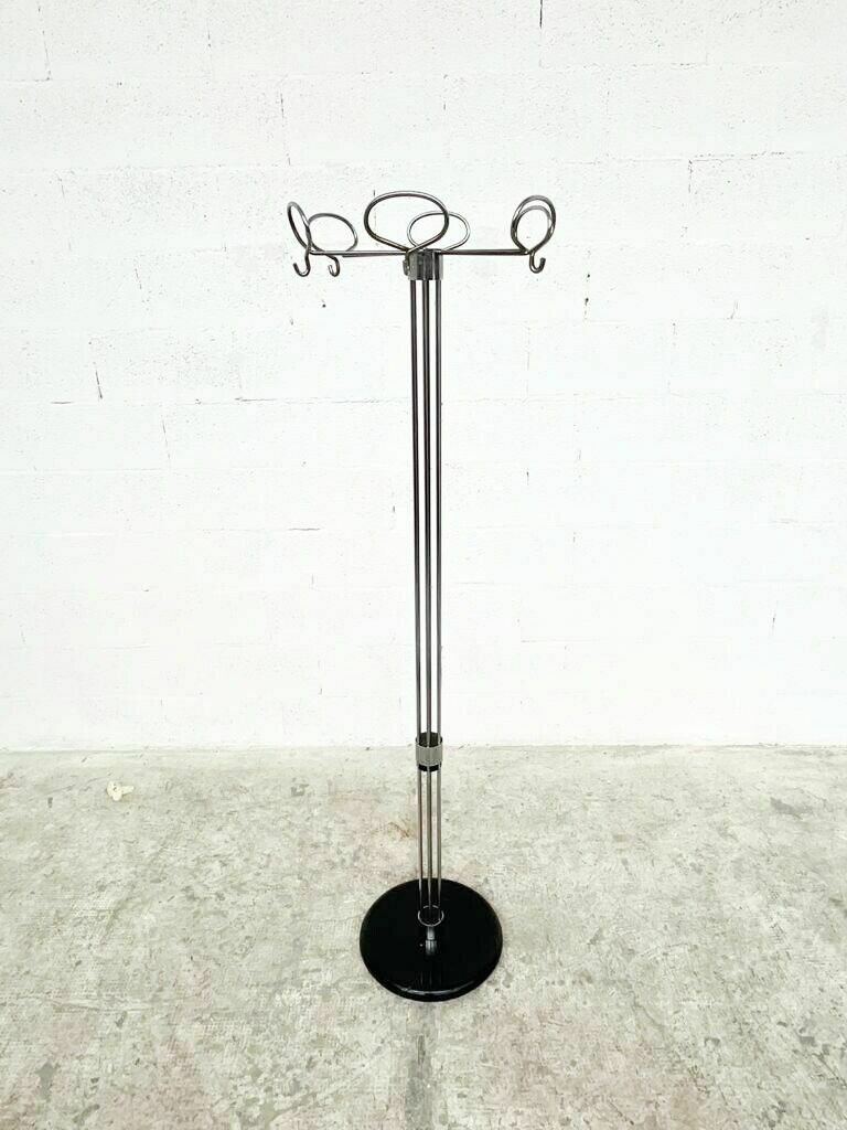 Chrome Coat Hanger By Isao Hosoe For Valenti Luce, 1970s photo 406.0
